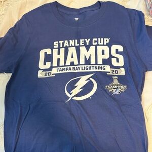 Fanatics brand. Tampa Bay Lightning Stanley Cup Champs 2020. Men’s size small.